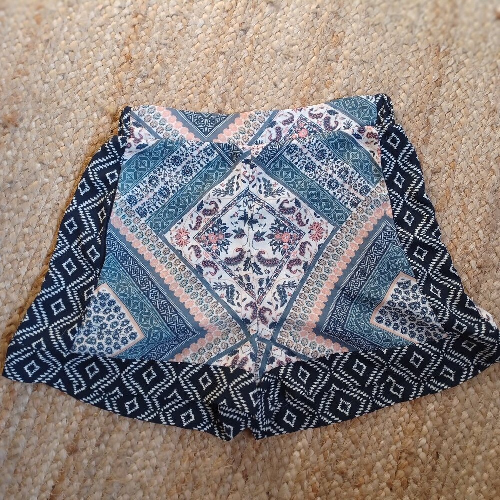 Cute boho high rise shorts